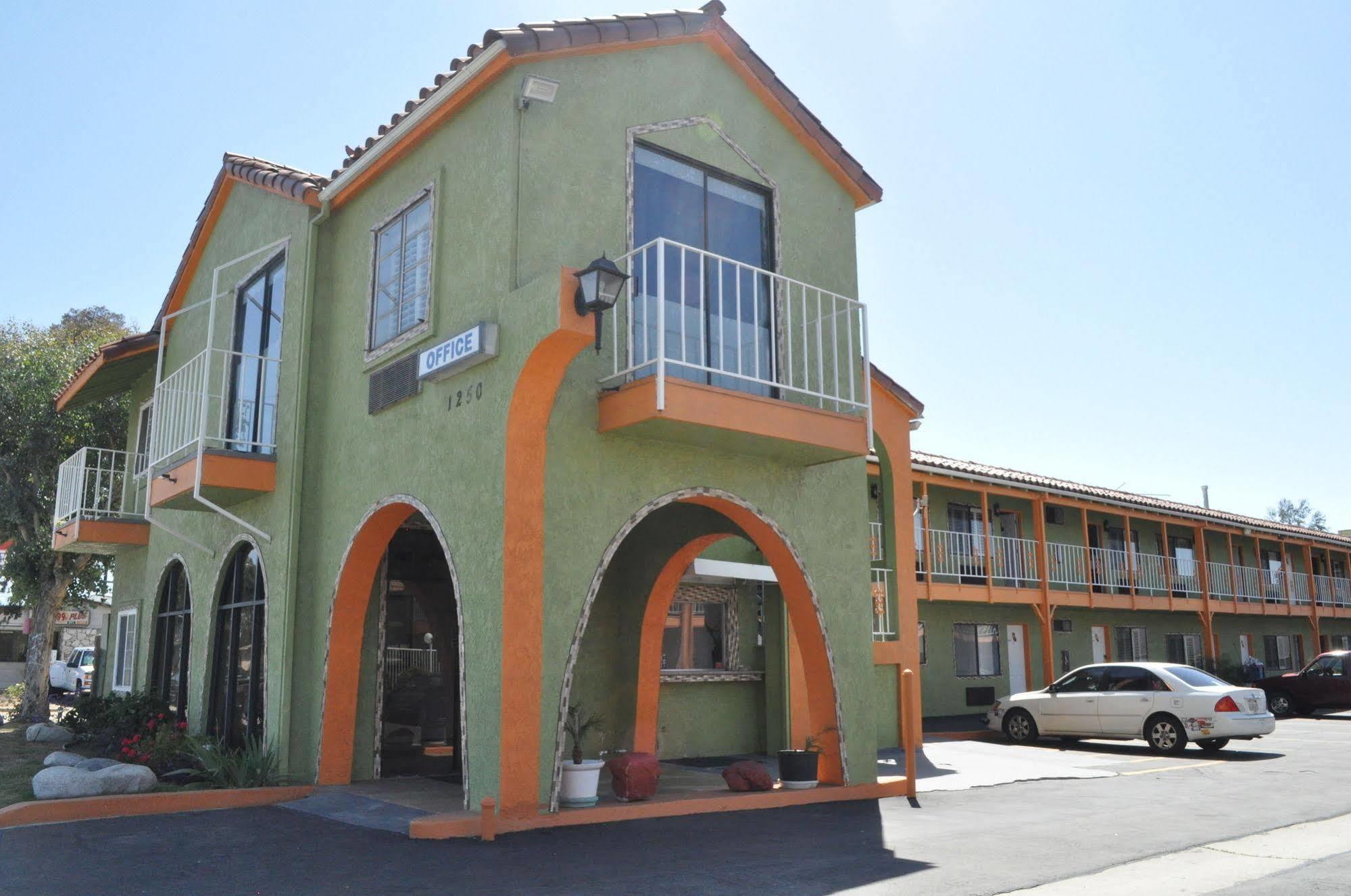 Big A Motel Orange