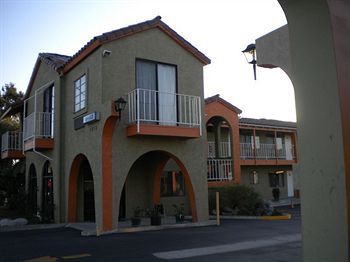 Motel Big A